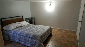 Le1226-Private Basement with WIFI and Free Parking